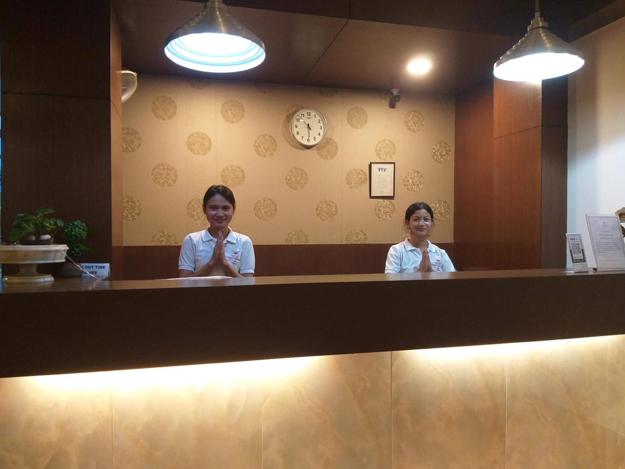 Polo Tura Hotel Zewnętrze zdjęcie