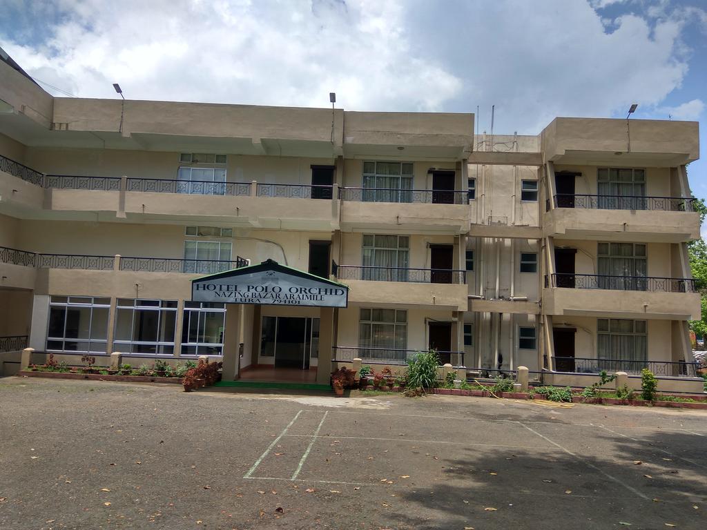 Polo Tura Hotel Zewnętrze zdjęcie