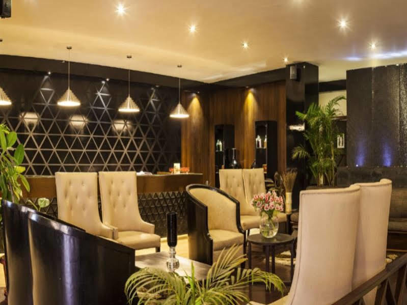 Polo Tura Hotel Zewnętrze zdjęcie